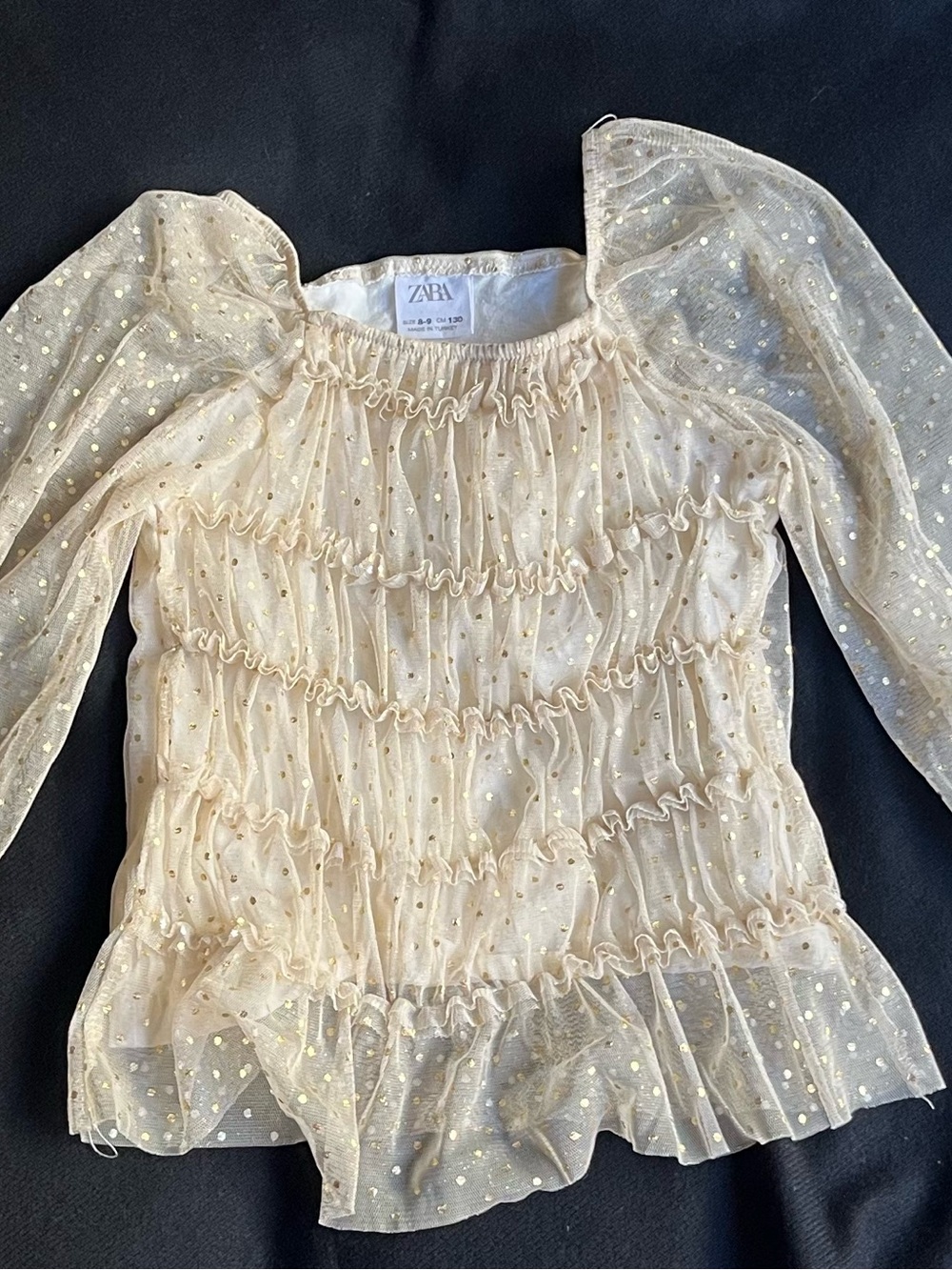 Zara Girls Cream Top with Gold Dot Ruffles size 8/9